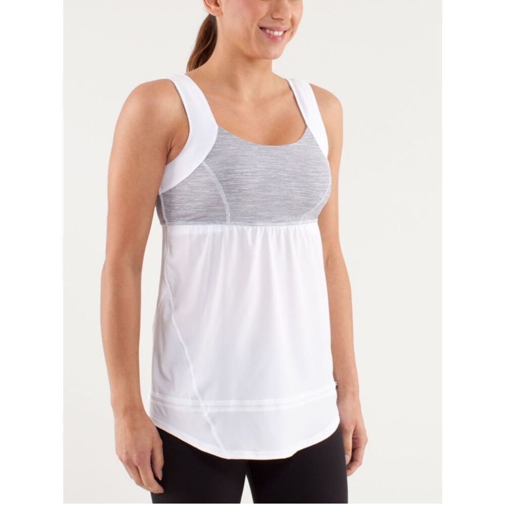 Lululemon Run: Chase Me Tank Top White / Wee Are From Space White Combo Size 6